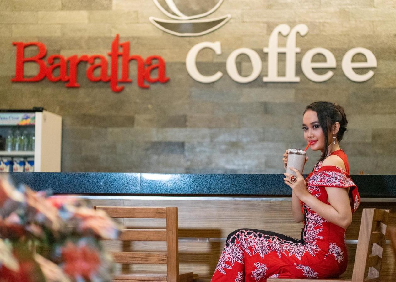 Baratha Hotel & Resto Bondowoso ภายนอก รูปภาพ